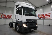 2017 (17 PLATE) Mercedes Benz ACTROS 1840 4x2 Euro 6 Tractor Units