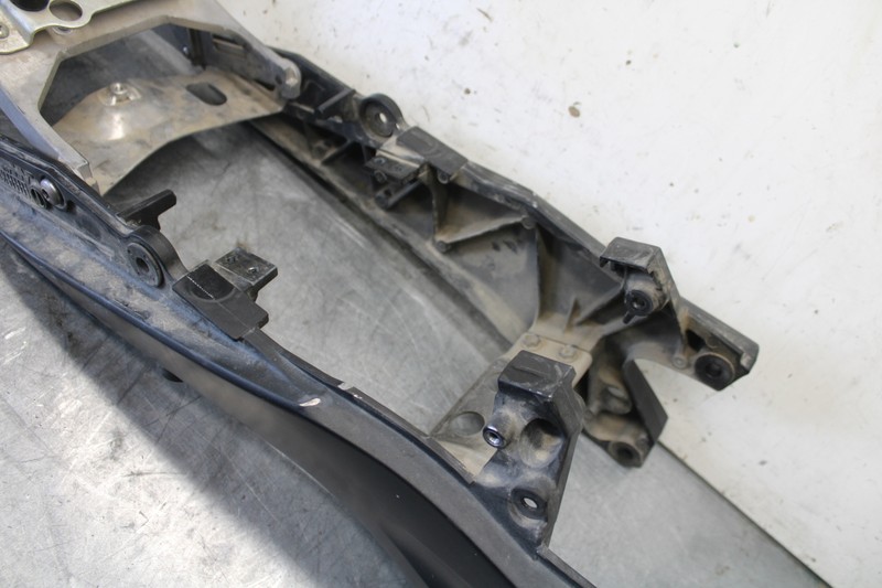 06-07 SUZUKI GSXR 600 REAR SUBFRAME BACK SUB FRAME BB694 | eBay
