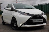 Toyota AYGO 1.0 VVT-i x-play Euro 6 5dr