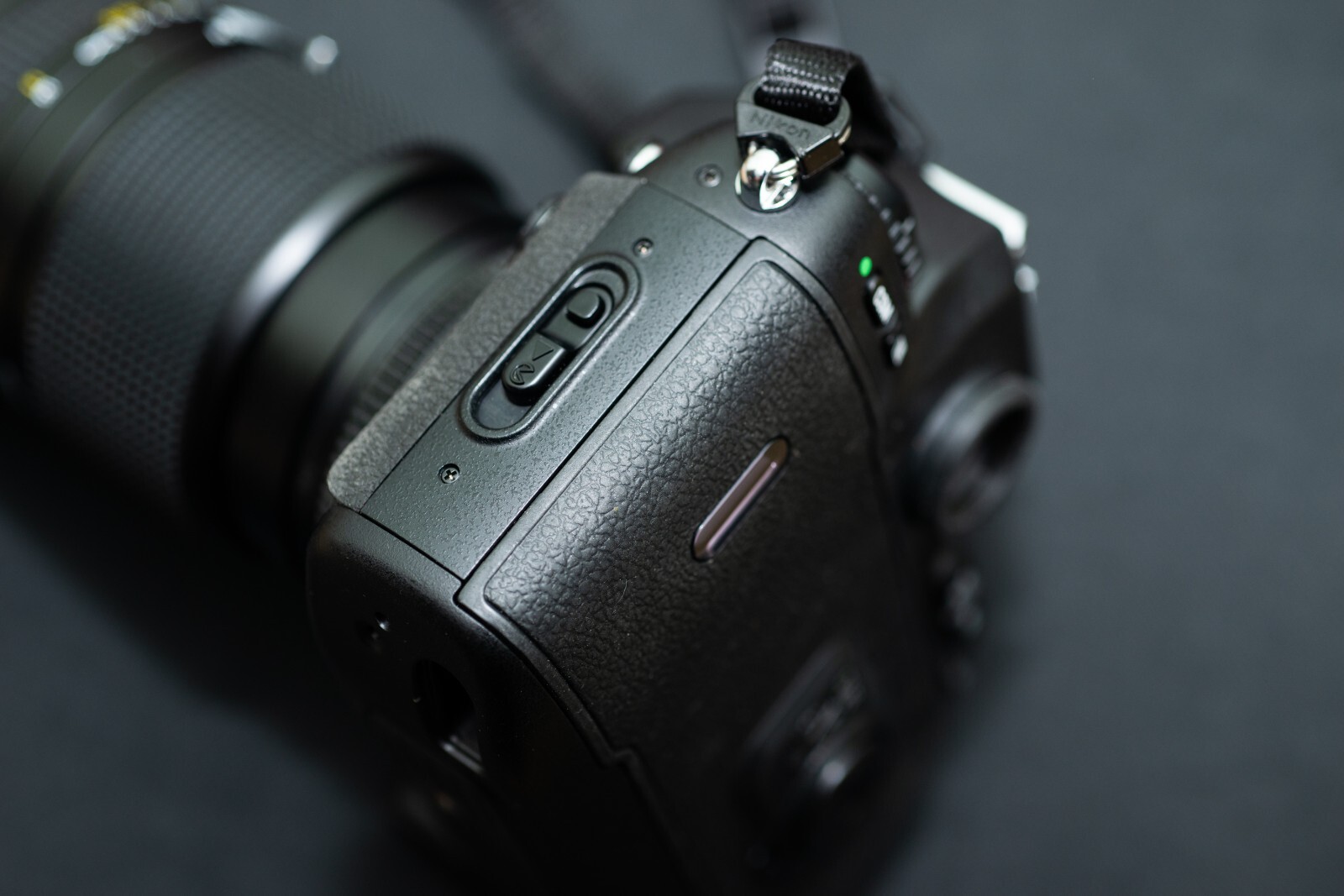 Nikon F100 Back Film Door Broken Latch Metal Repair Kit