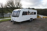 2024 Bailey Unicorn Pamplona Luxury Twin Axle 4 Berth Caravan, Rear Island Bed