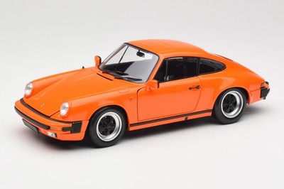 Porsche 911 930 Carrera 3.2 Signal Orange Minichamps 1:18 | 100063025