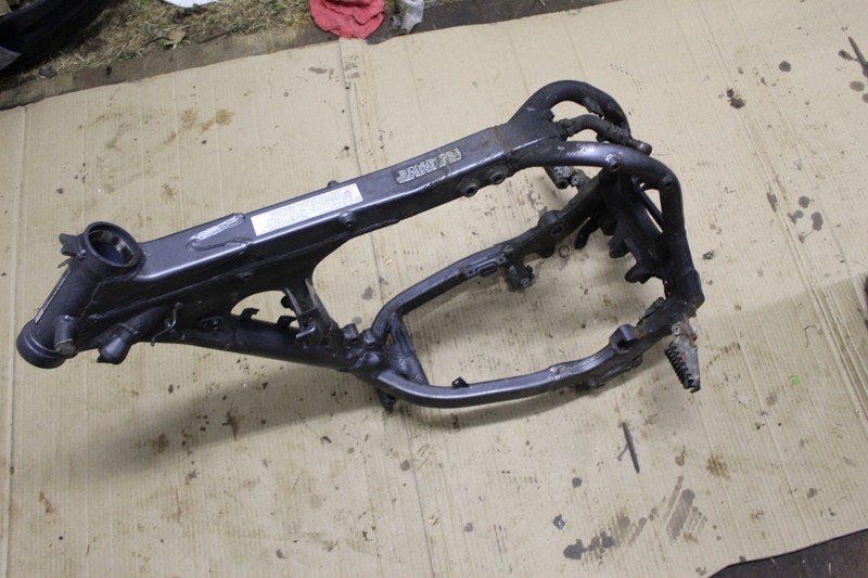 0021 SUZUKI DRZ400S DRZ400 S FRAME CHASSIS BOS eBay
