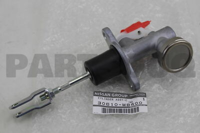 鹿茸 30610MB400 Genuine Nissan CYLINDER ASSY-CLUTCH MASTER 30610