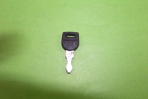 NOS OEM GENUINE KAWASAKI KEY #764 Z1 900KZ #27008-069-64 | eBay