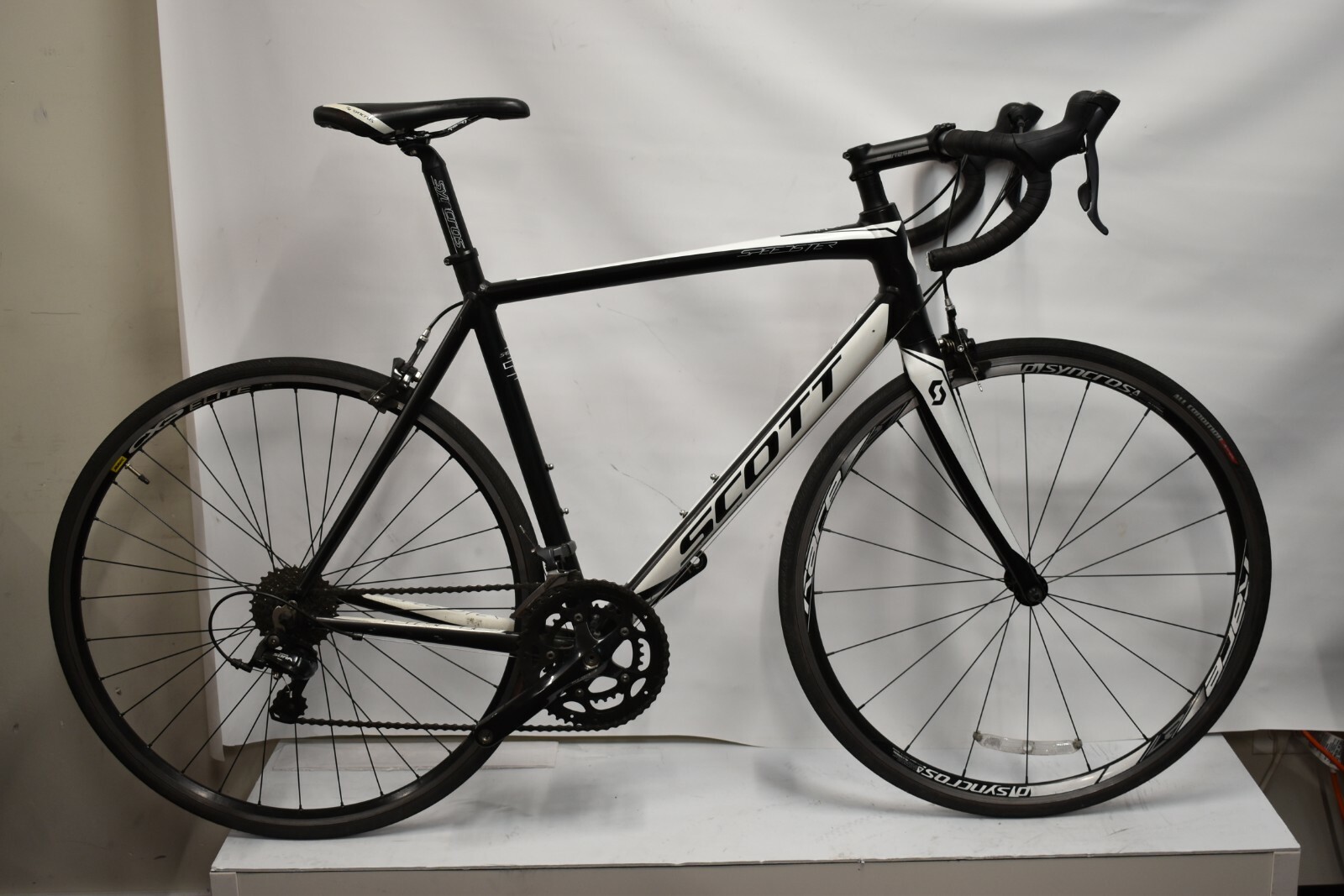 2013 Scott Speedster 50 Aluminum Sora Road Bike Large 56cm