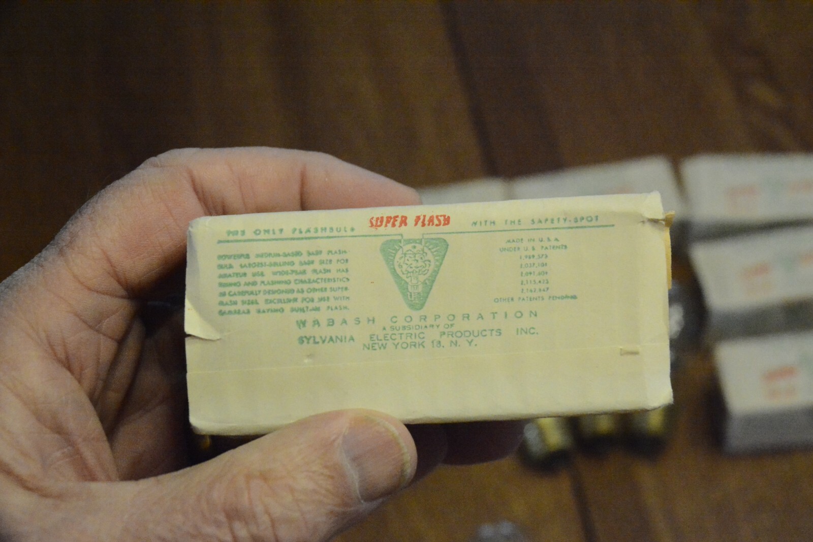 10 vintage Sylvania super flash FLASHBULB #0 camera flash bulb blue dot screw in