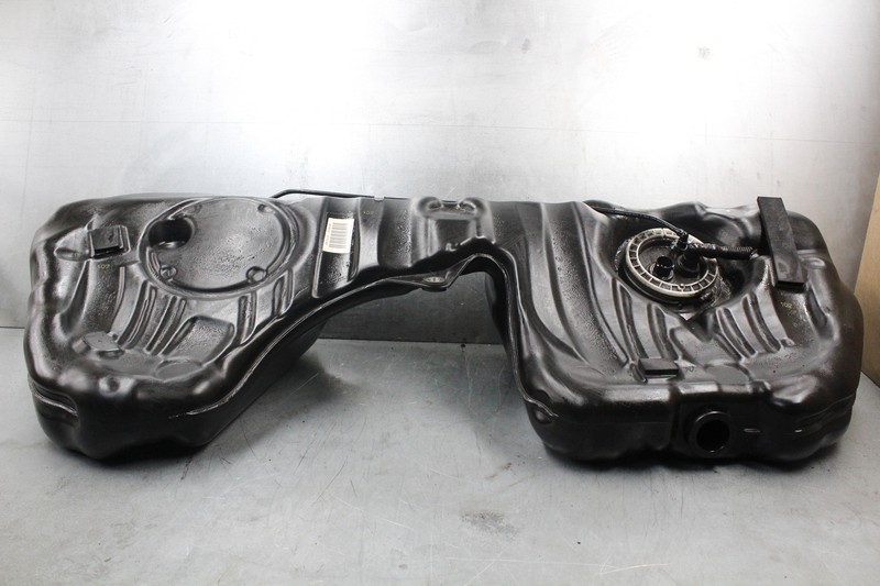 2013 13 12 328 I XI OEM BMW N51 SULEV Fuel Tank GAS CELL E90 E92 E93