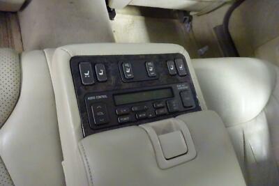 LEXUS IS300 エアコンコントロールパネル カナダ $_1.JPG?set_id=2