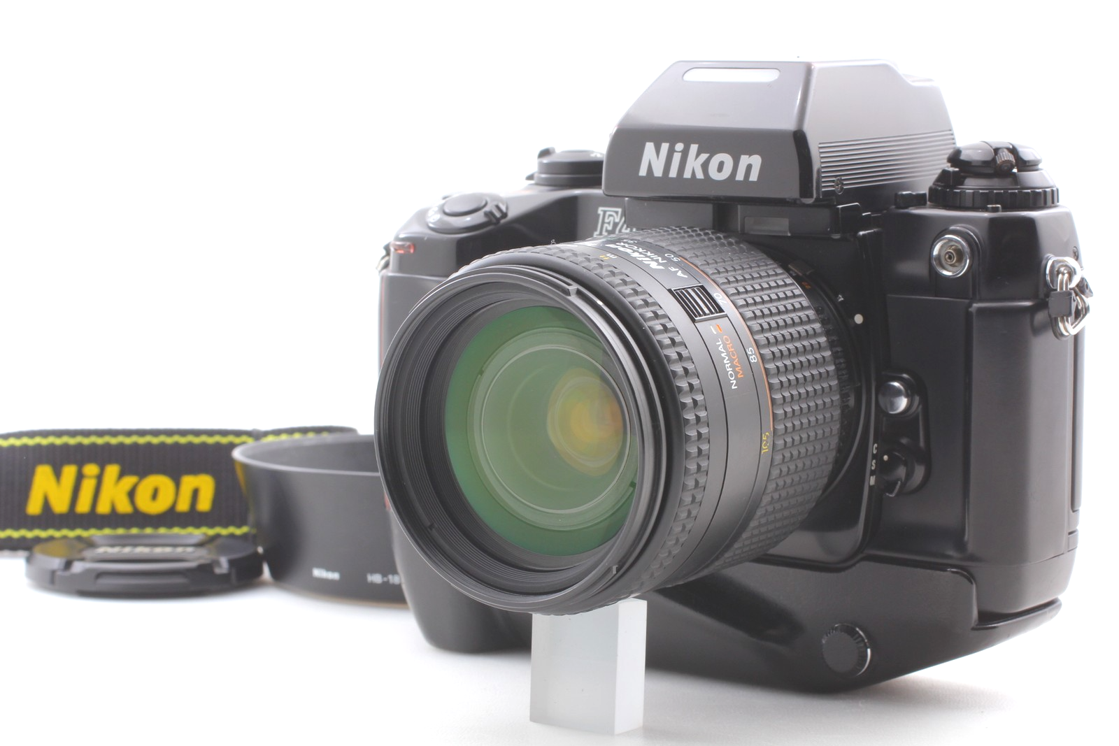 ニコン F4S Nikon F4s F4 with MB-21 35mm SLR Film Camera Body SN:26xxx