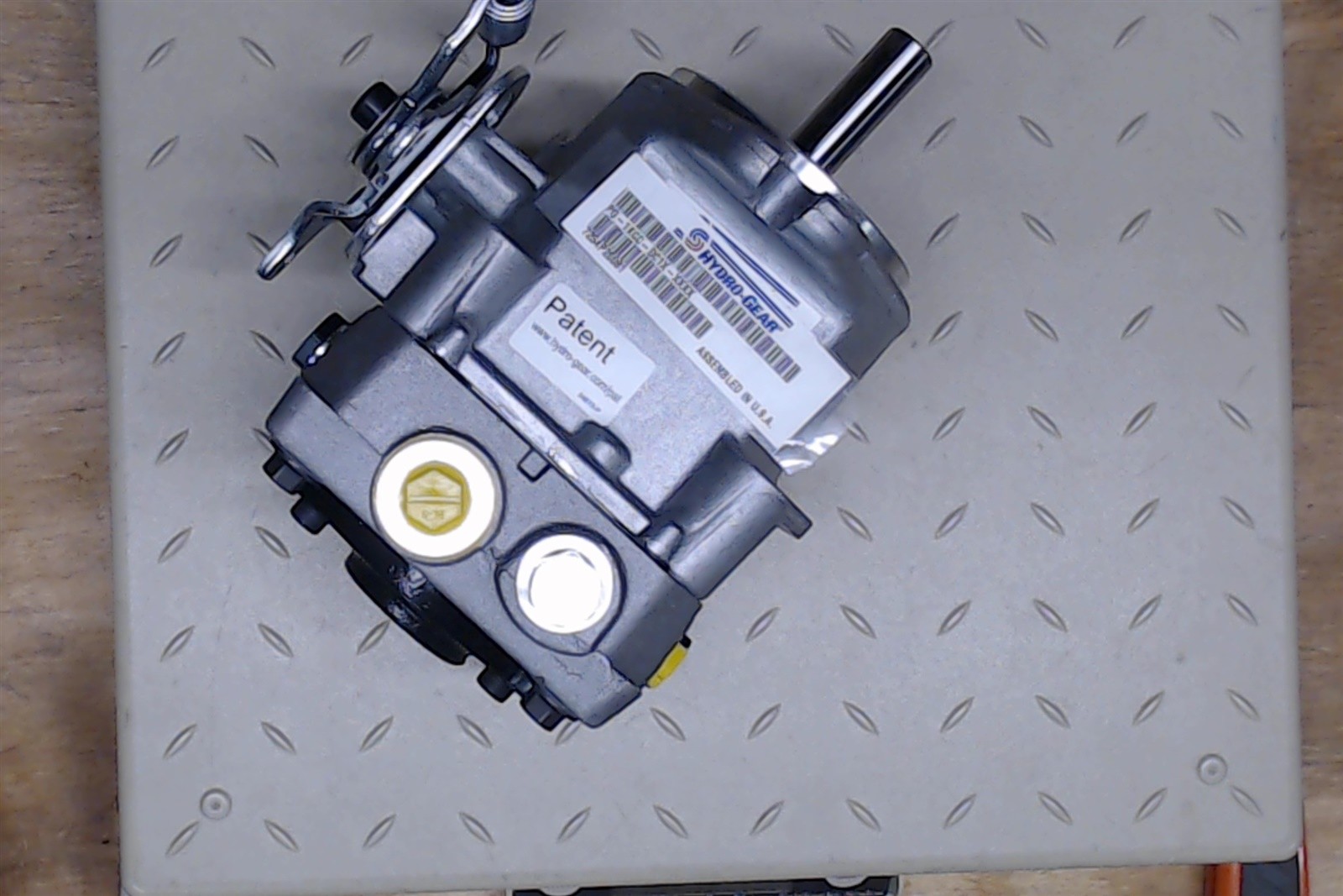 Genuine Ariens Zero Turn Mower Hydraulic Pump Bdp-10A Left