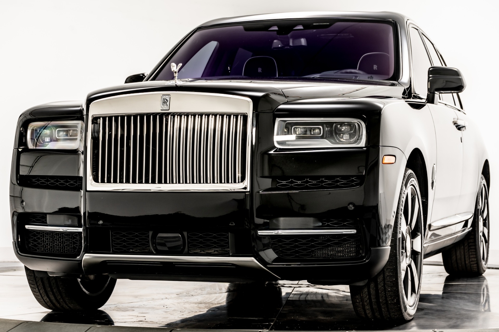 2020 Rollsroyce Cullinan Suv 6.75 Litre Twin Turbo V12 563hp 627ft