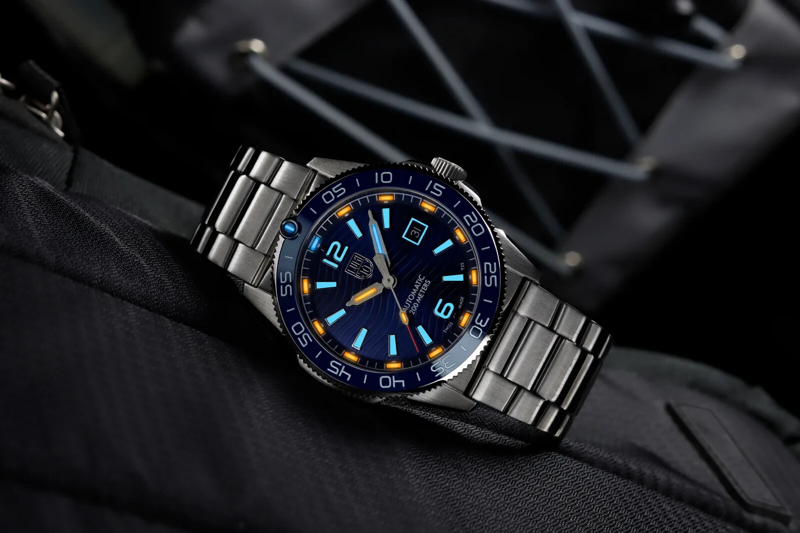 Pre-owned Luminox Xs.3104 Pacific Diver Automatic Dive Swiss Watch, 42mm Sapphire Glass