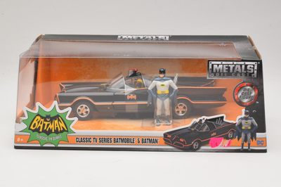 Batmobile with Batman Figure 1:24 Jada Toys Diecast | 98259
