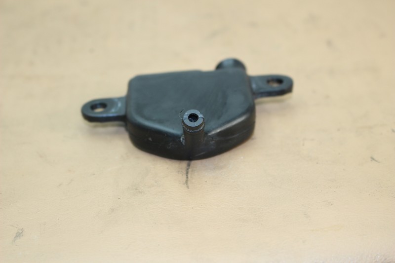 1987 KAWASAKI NINJA ZX750 (#299) BREATHER RECOVER TANK AIR BOX