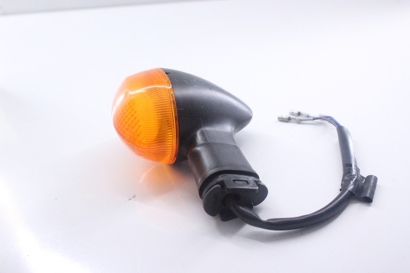 2010 Yamaha FZ1 RIGHT REAR BACK TURN SIGNAL LIGHT INDICATOR