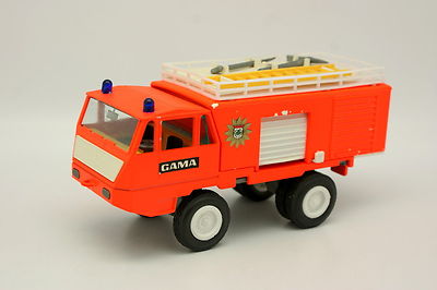 Gama 1/43 - Krupp 9402 Feuerwehr Pompiers