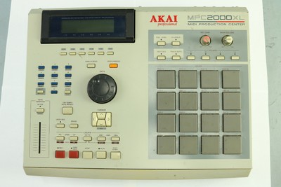 AKAI MPC 2000XL MIDI Professional Production Center -Tested -FreeShipping