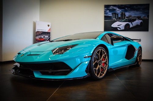 Autoart Lamborghini Aventador SVJ 水色 1/18 AUTOart Lamborghini Aventador SVJ Turquoise Blue From