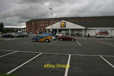 Photo 6x4 Lidl supermarket, Govan Craigton Car park of the Lidl supermark c2015