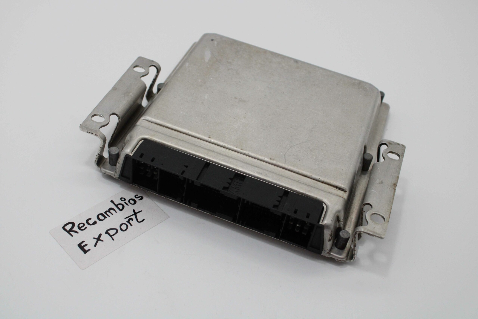 Engine Center Mercedes Vito A6111530391A BOSCH 0 281 011 067