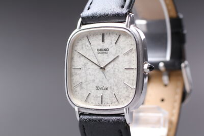 ビンテージ 希少品 SEIKO DOLCE スクエア ダークグレーダイヤル A164 希少 稼動品 SEIKO DOLCE スクエア型 80年代ヴィンテージ