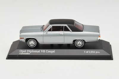Opel Diplomat A V8 Coupe Silver Minichamps 1:43 | 400048020
