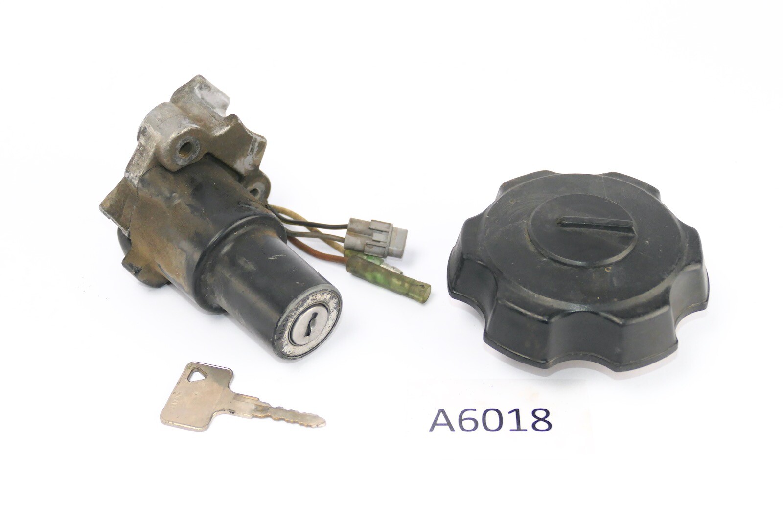Kawasaki KLX 250 LX250E 1993 - ignition lock tank cap lock