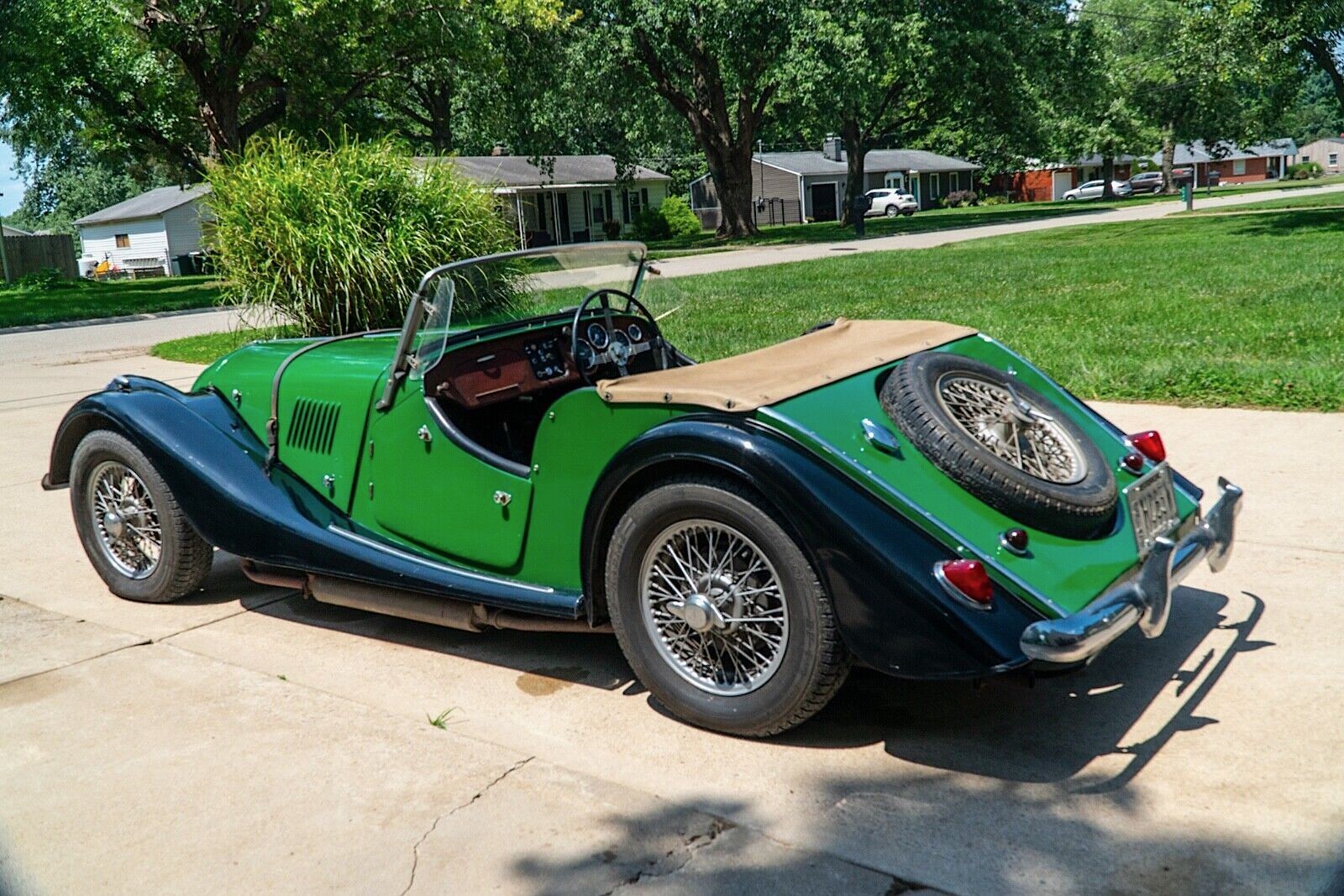 This '65 Morgan 4/4 Is Ready for Full Restoration