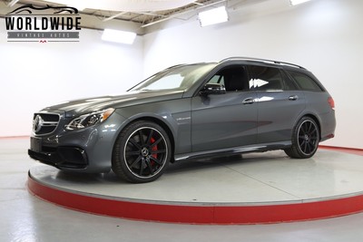 AMG V8 BITURBO WAGON AUTOMATIC ALL THE BELLS AND WHISTLES SUPER CLEAN LOW MILES AMG V8 BITURBO WAGON AUTOMATIC ALL THE BELLS AND WHISTLES SUPER CLEAN LOW MILES