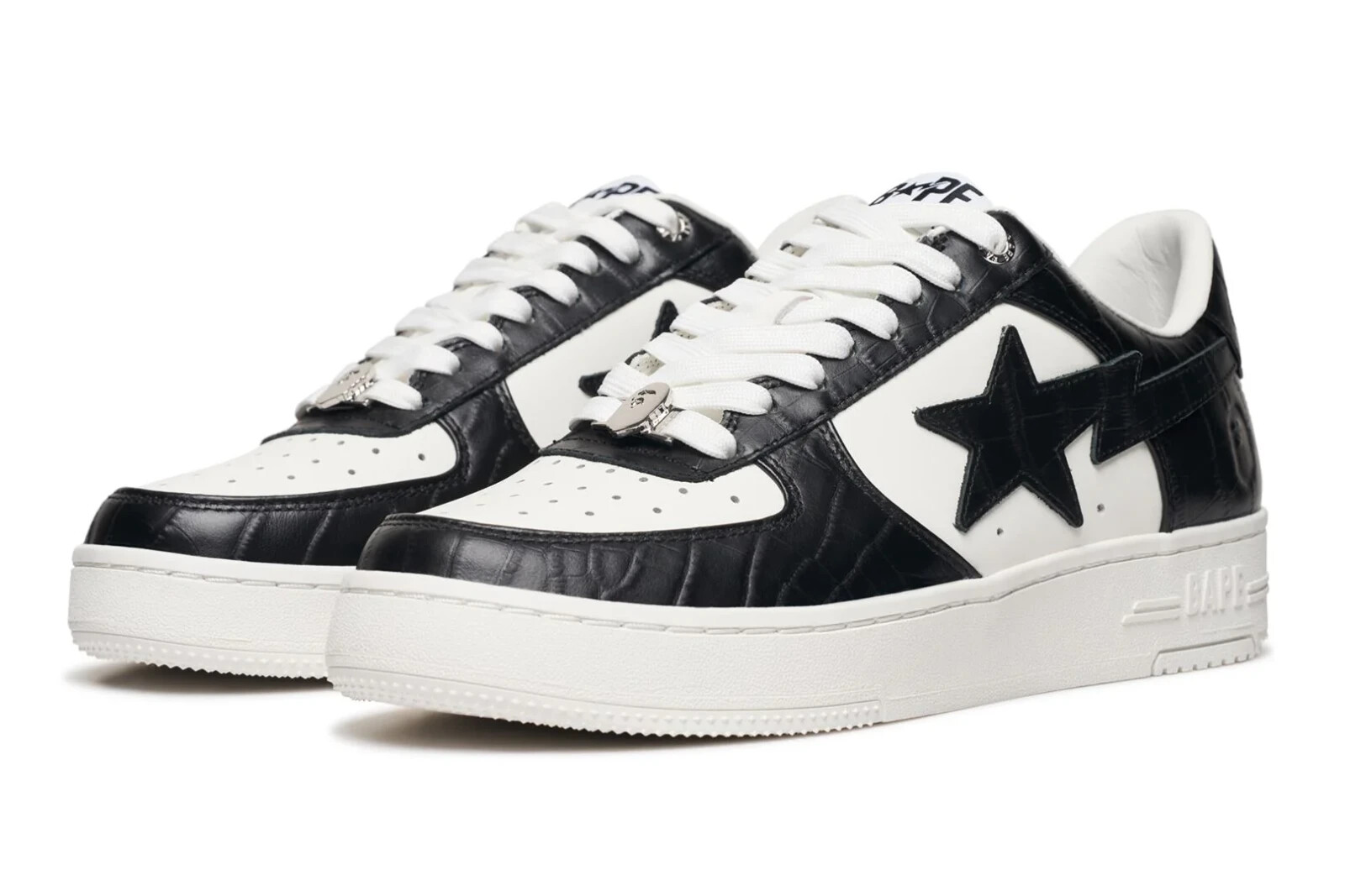 A BATHING APE レザーベルト ブラック BAPE XL A BATHING APE LEATHER BELT | bape.com