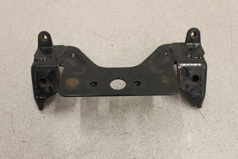 1993 Kawasaki Ninja ZX6 ZX600D REAR FENDER MOUNT BRACKET HOLDER ZX