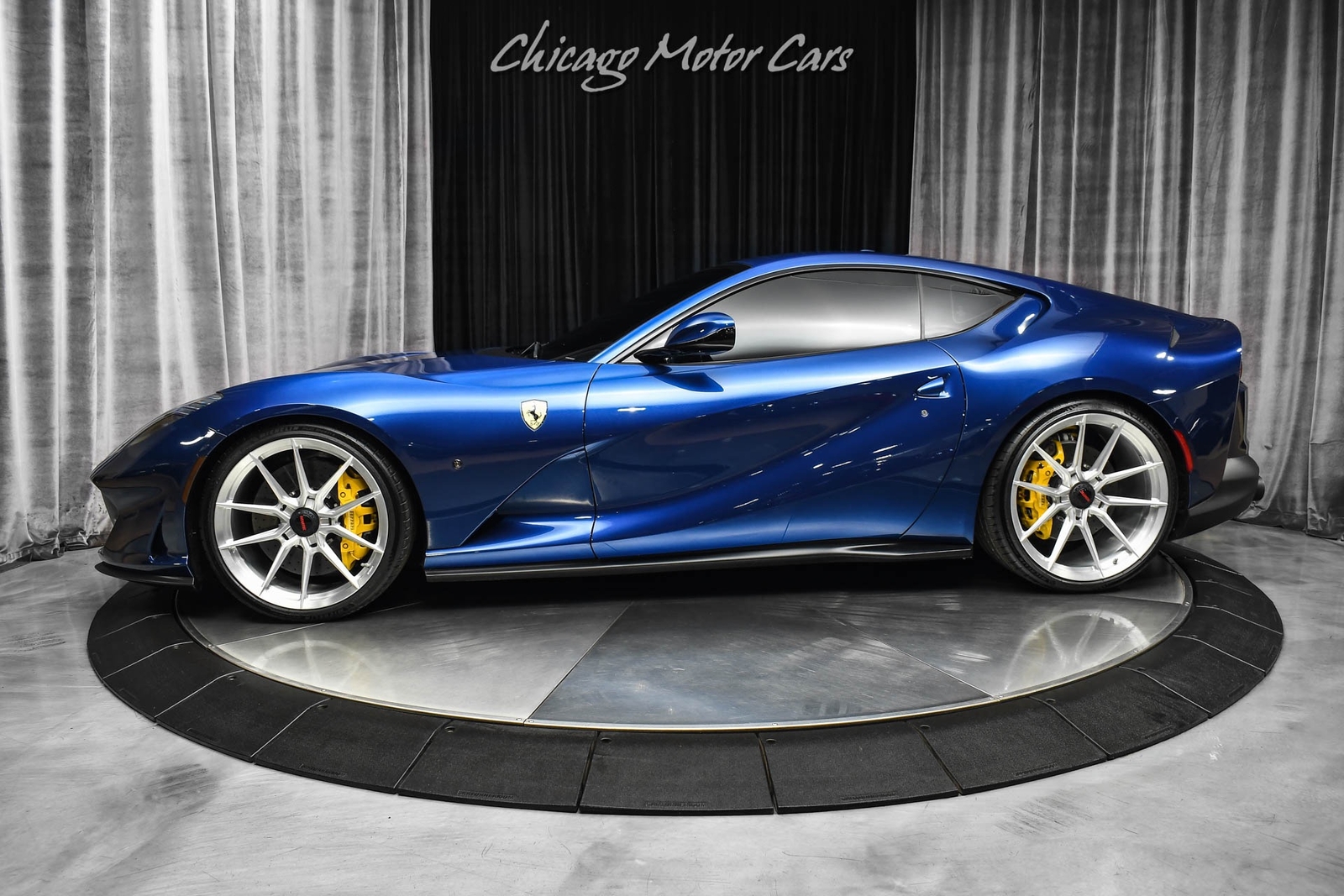 2019 Ferrari 812 Superfast Loaded w/ Carbon Fiber! Novitec Wheels! Suspension Bl