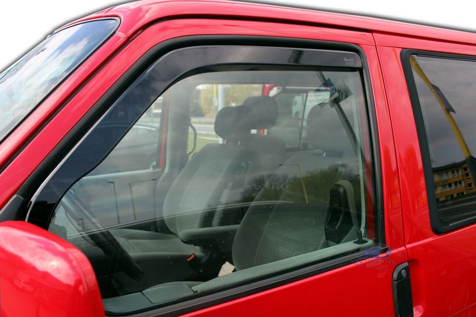 Front wind deflectors 2pc set TINTED HEKO for VW Transporter T4 T4 Caravelle eBay