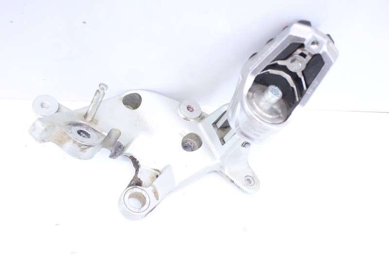 DUCATI MULTISTRADA 950 2020 LEFT FOOT REST PEG STEP HANGER BRACKET 82433341A