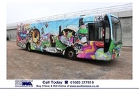 2009 - 09 - MAN M2000 4X2 AUTO 8 TON PLAXTON BODY MOBILE YOUTH UNIT