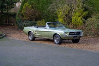 1967 Ford Mustang 289 (4.7L) V8 Manual Convertible Convertible Petrol Manual