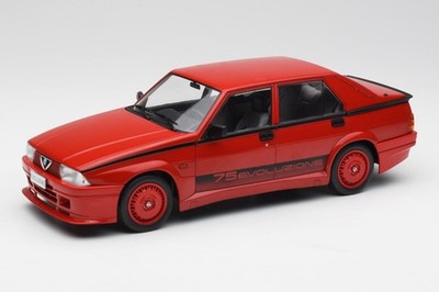 Alfa Romeo 75 Turbo Evoluzione Red MCG 1:18 | MCG18428