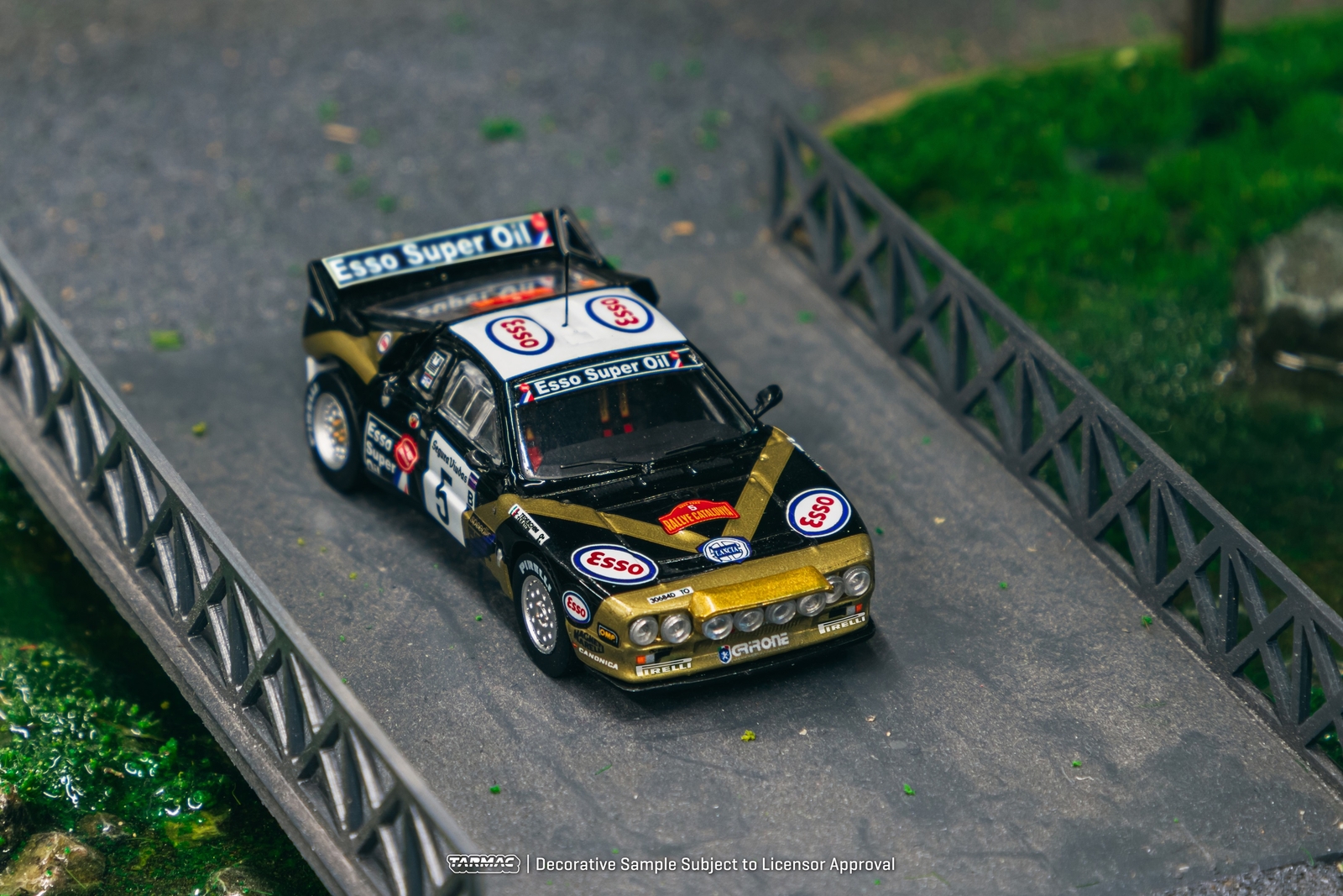 In Stock) Tarmac Works 1/64 Lancia 037 Rally Rally Catalunya
