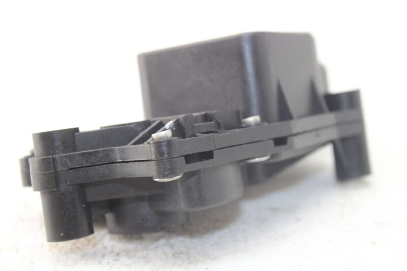 13-18 ZX6R 636 STVA SECONDARY THROTTLE VALVE ACTUATOR TPS 13-18 ZX6R 636 STVA SECONDARY THROTTLE VALVE ACTUATOR TPS