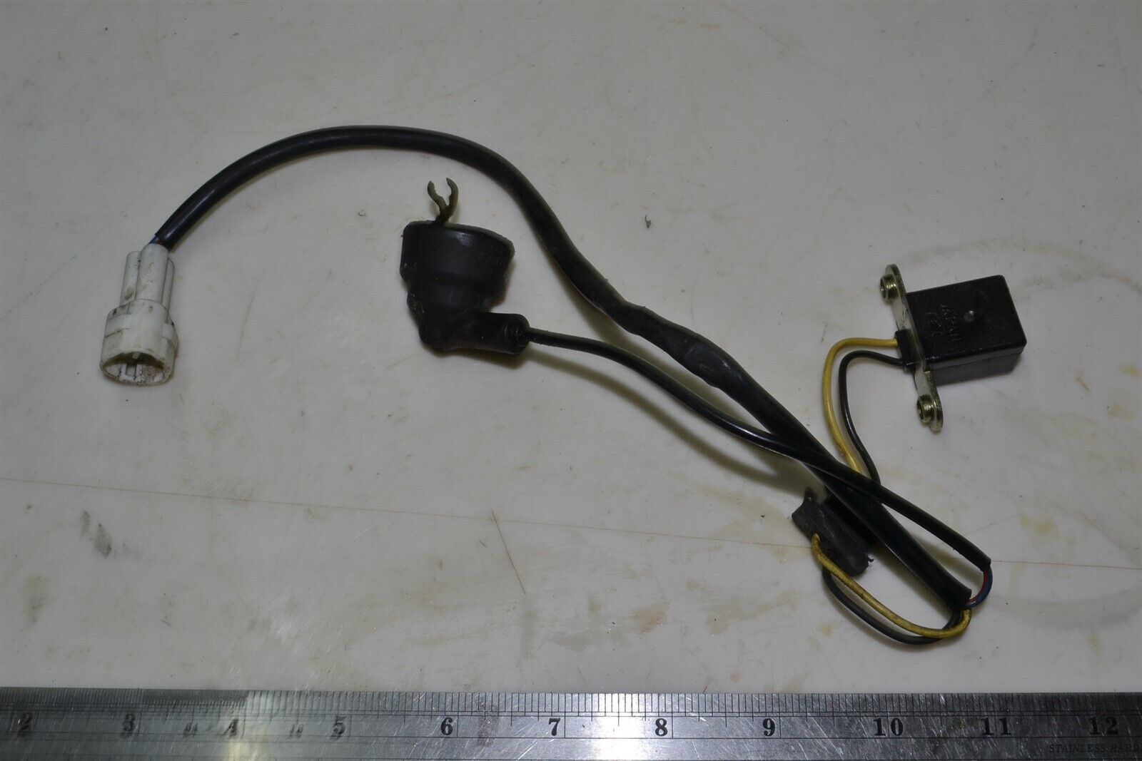 Kawasaki Ninja ZX 9R Stator Signal Pulse Generator Pickup Coil 59026-1142 98-03 Kawasaki Ninja ZX 9R Stator Signal Pulse Generator Pickup Coil 59026-1142 98-03