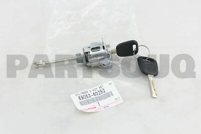 6905260252 Genuine Toyota CYLINDER & KEY SET, DOOR LOCK, LH