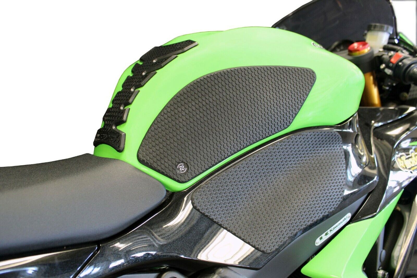 TechSpec Kawasaki ZX6R 636 2013 - 2024 SnakeSkin Tank Grips TechSpec Kawasaki ZX6R 636 2013 - 2024 SnakeSkin Tank Grips