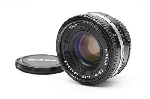 Nikon ニコン Ai-s NIKKOR 50mm f1.8：2403515 Amazon.com : Nikon Ai Nikkor 50mm F1.8 : Electronics