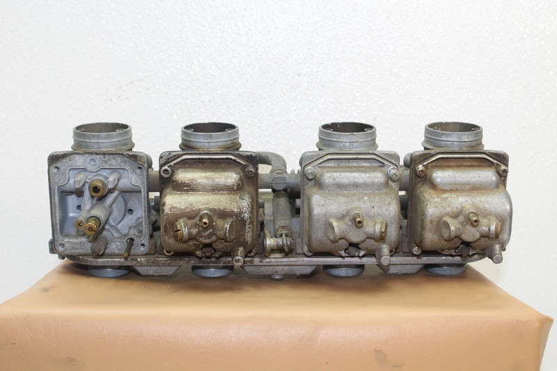 カツです。 77 78 79 KAWASAKI KZ650C 79 KZ650 80 KZ650 CARB CARBURETOR