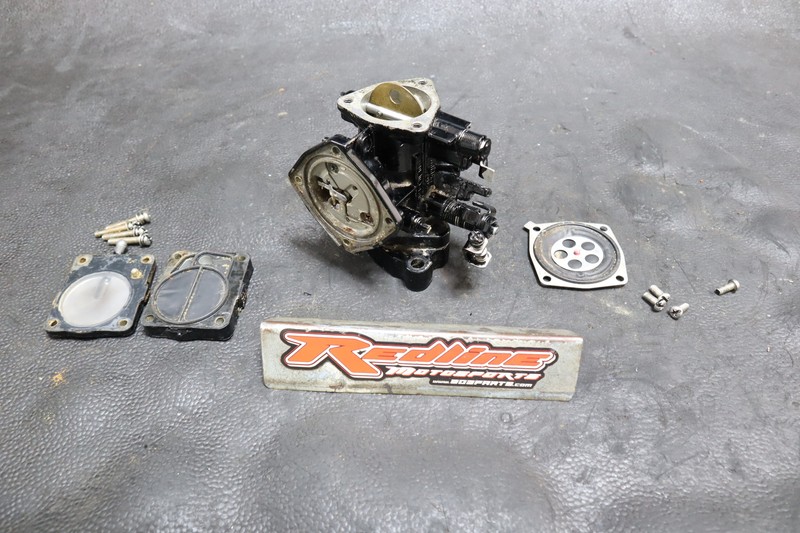 62T-14301-00 & 62T-14302-00 Carburetor Assy For Yamaha