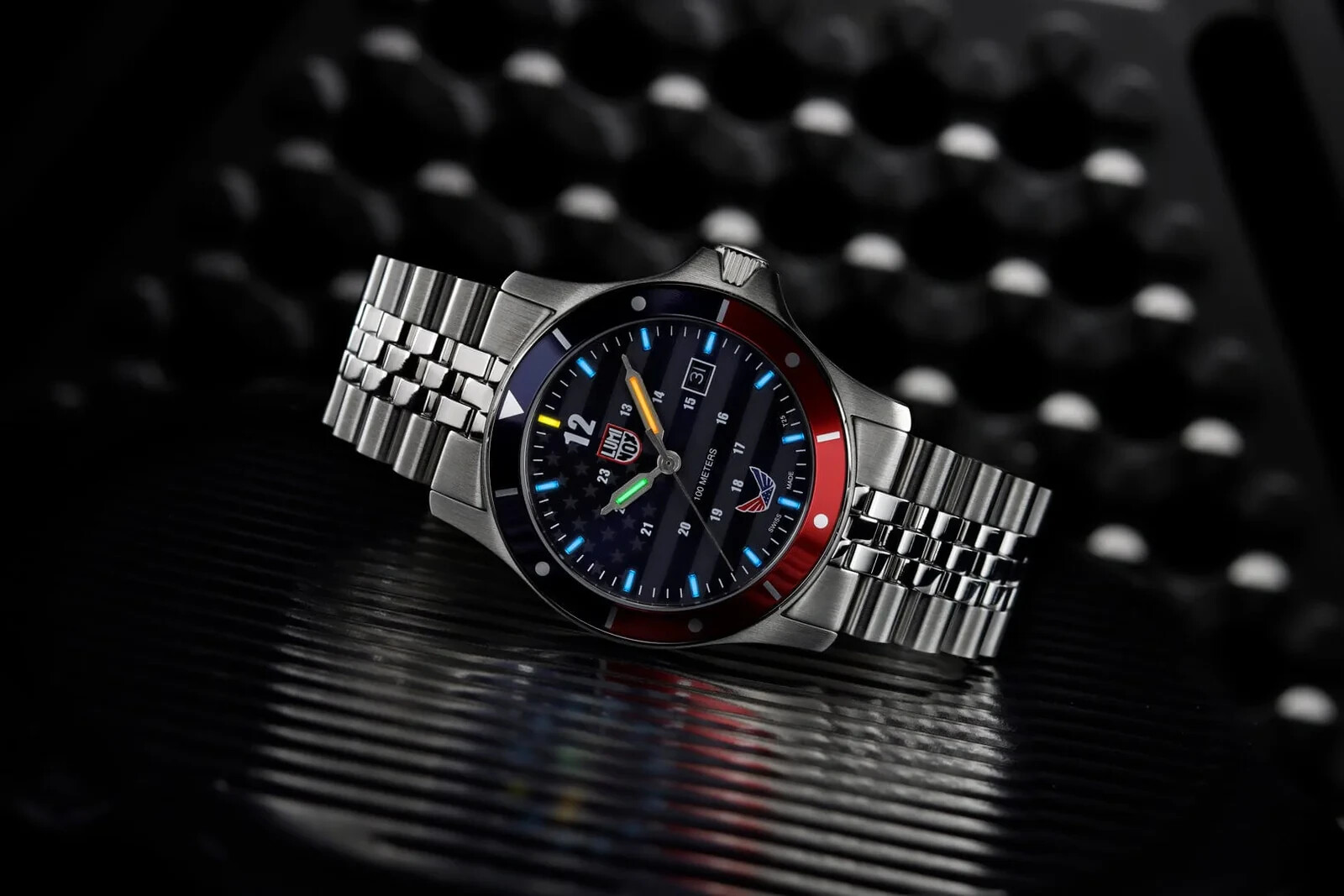 Pre-owned Luminox Xs.0914.vol Volition America 'minuteman' Swiss Made Dress Watch 42 Mm