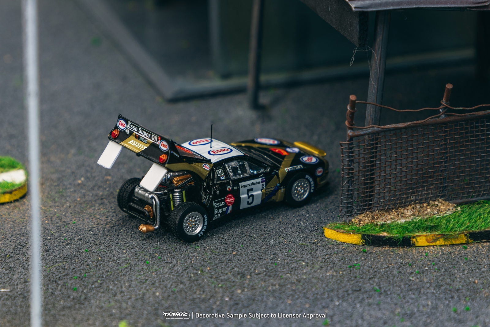 In Stock) Tarmac Works 1/64 Lancia 037 Rally Rally Catalunya