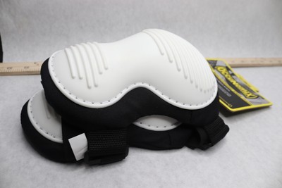 Black/white 127