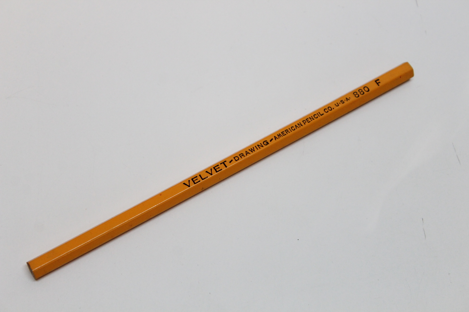 Co Velvet Drawing Pencil 880f